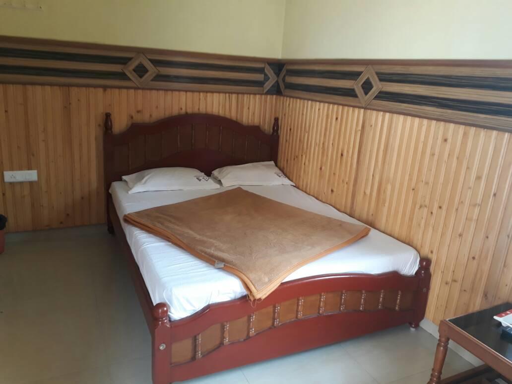Yogi Residency Hotel Kodaikanal Exterior photo